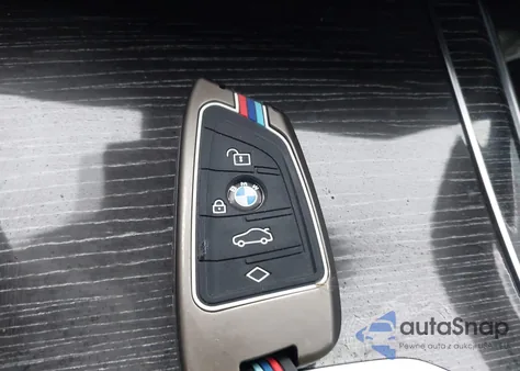 2022 BMW X7 xDrive40I z USA, uszkodzony, nr VIN 5UXCW2C05N9K70104